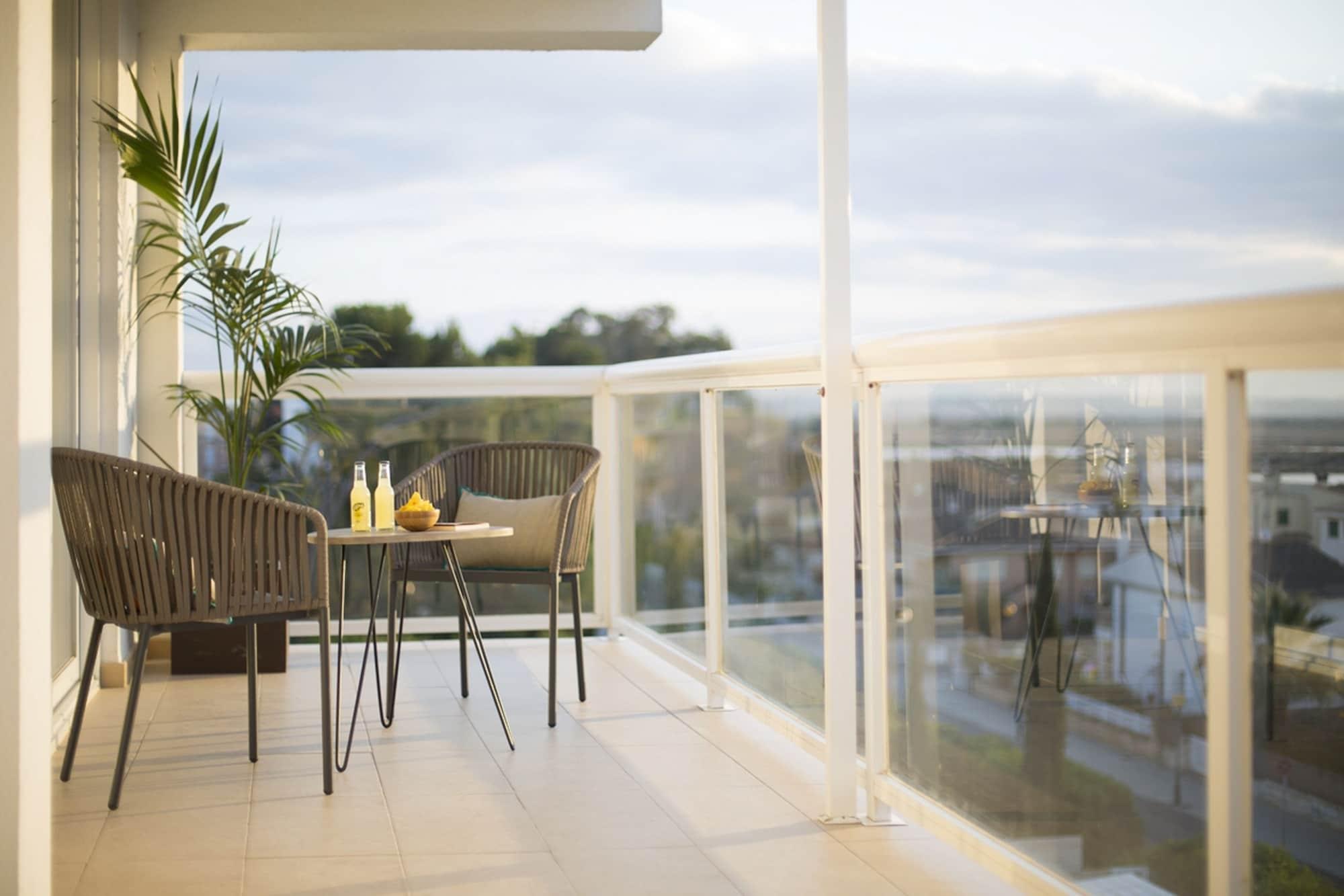 Las Gaviotas Suites Hotel & Spa Playa de Muro  Luaran gambar