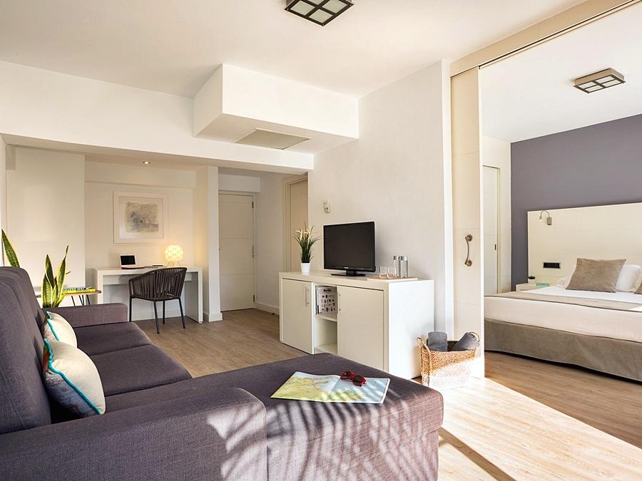 Las Gaviotas Suites Hotel & Spa Playa de Muro  Luaran gambar