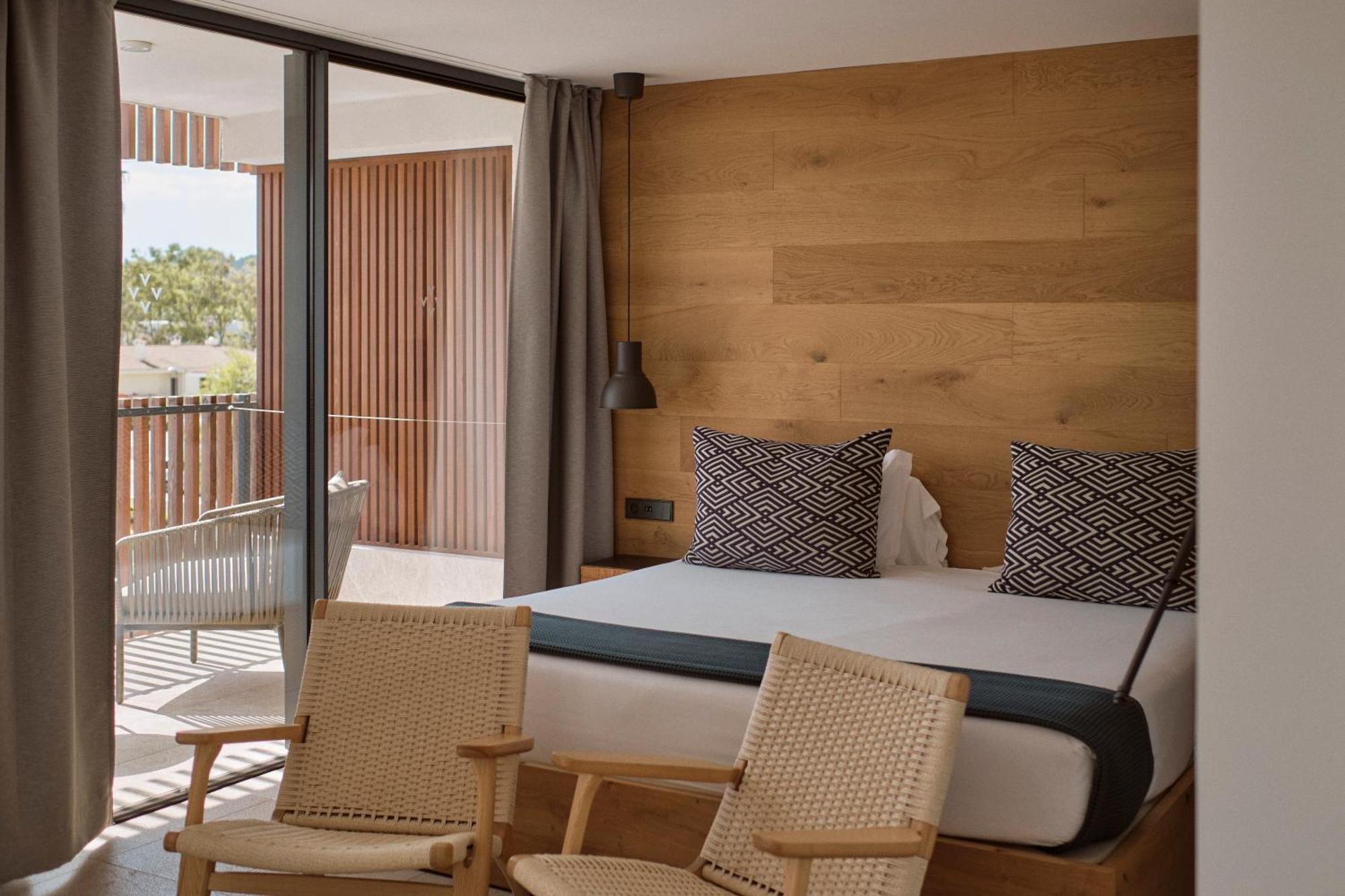 Las Gaviotas Suites Hotel & Spa Playa de Muro  Luaran gambar