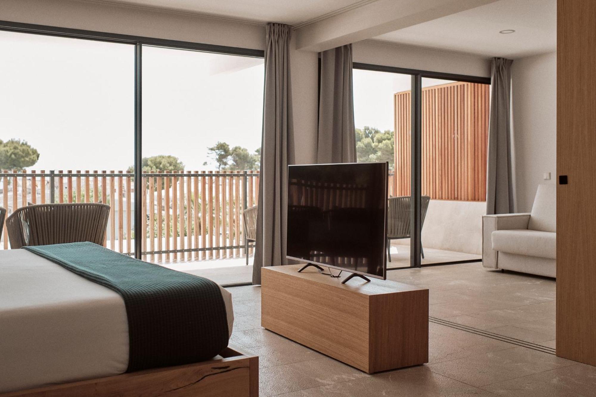 Las Gaviotas Suites Hotel & Spa Playa de Muro  Luaran gambar