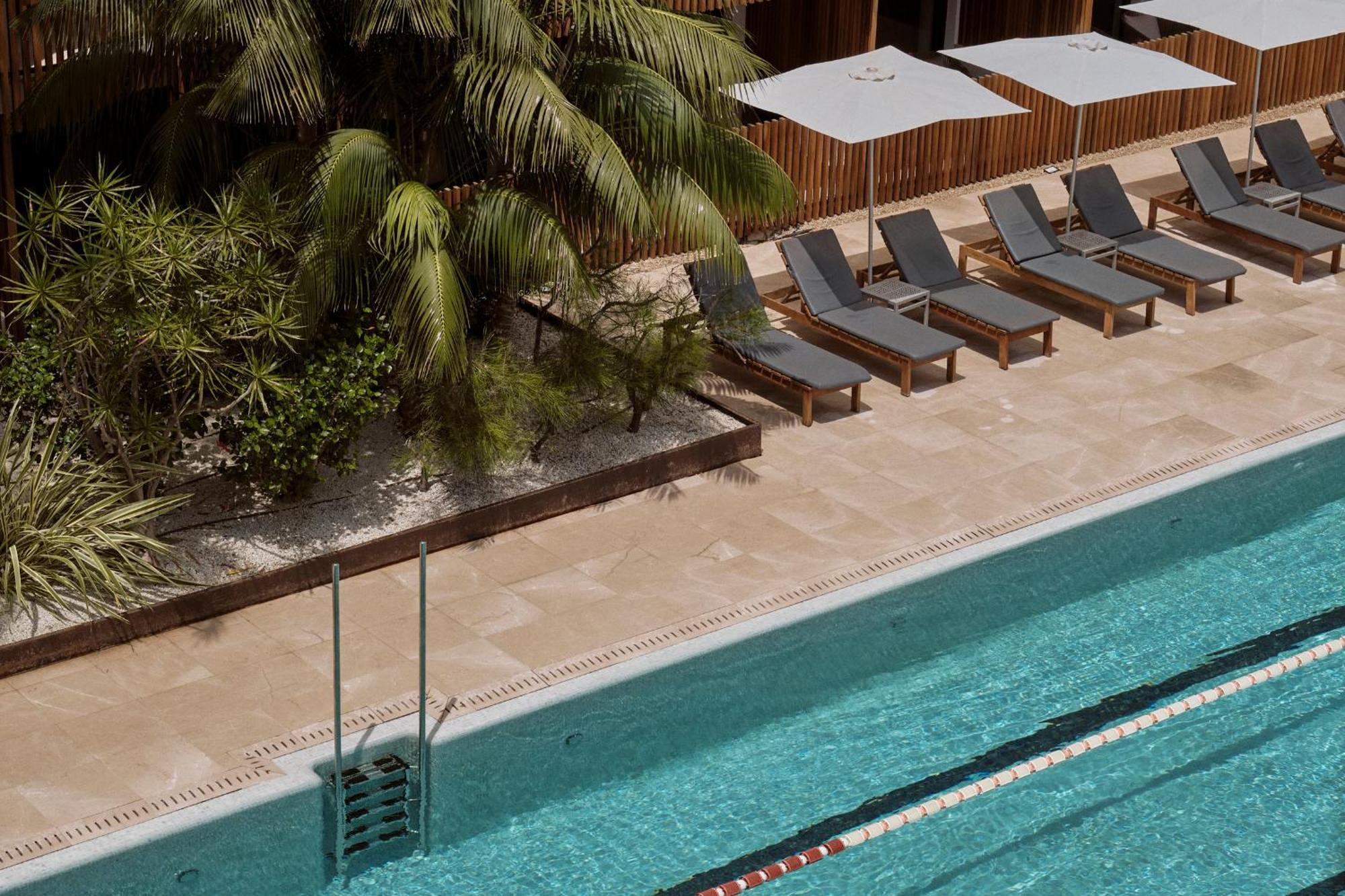 Las Gaviotas Suites Hotel & Spa Playa de Muro  Luaran gambar