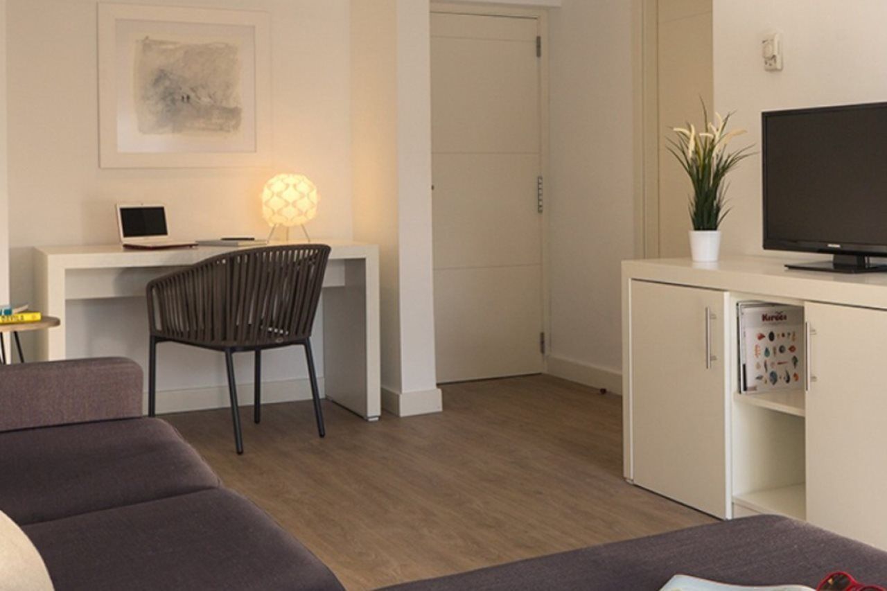 Las Gaviotas Suites Hotel & Spa Playa de Muro  Luaran gambar